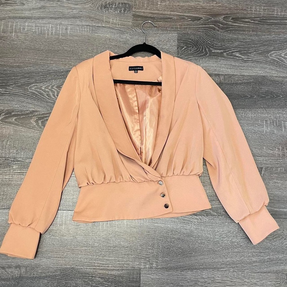 Peach top